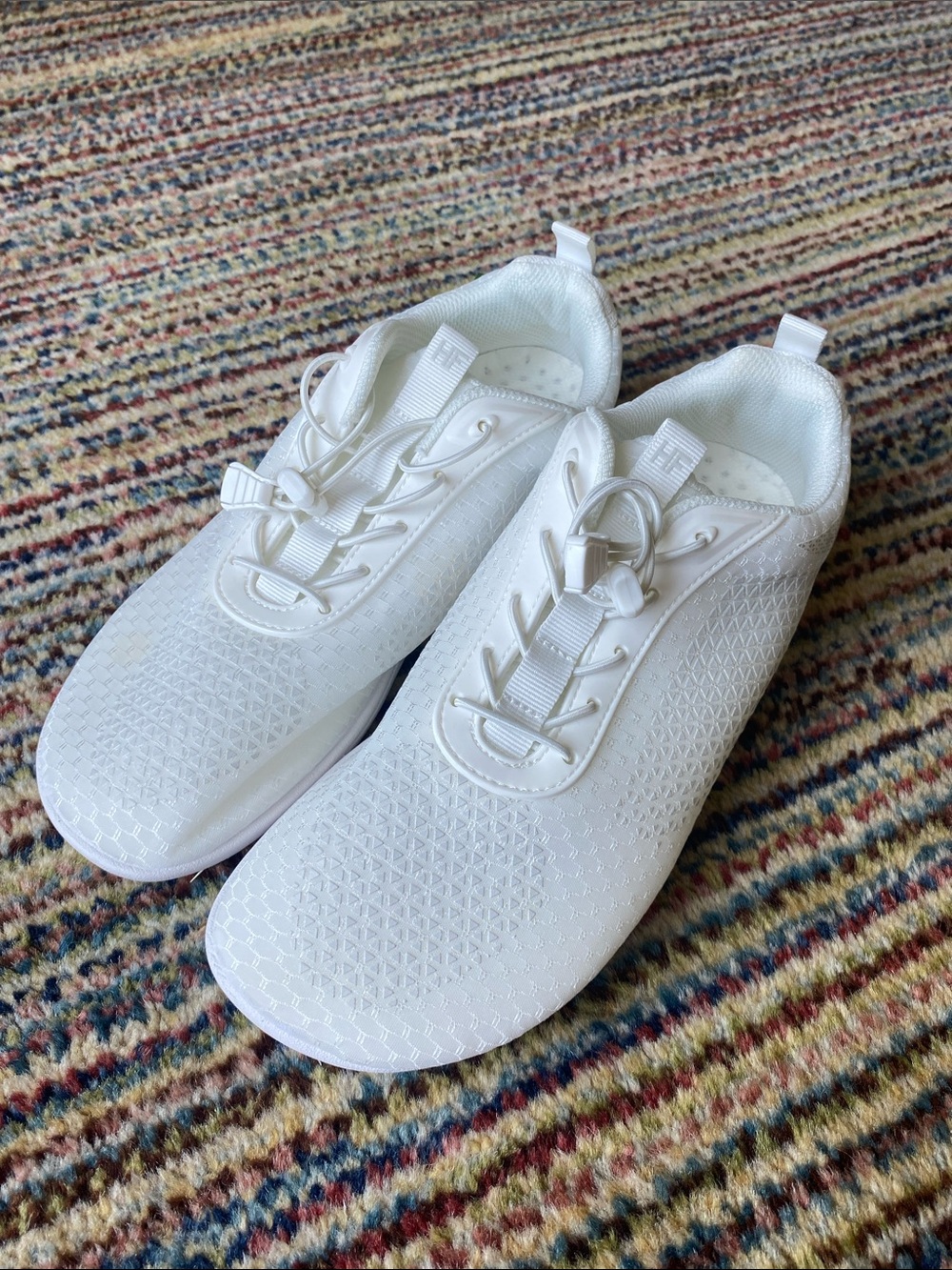 Hike Footwear HF Series Cloud Barefoot Sneakers NWT in white W10/10.5 M8/8.5